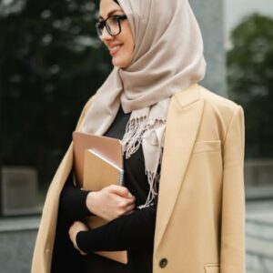 Saudi Closed Abaya (Black)